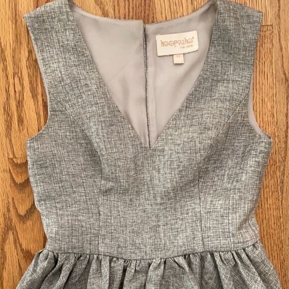 Adorable Jane dress size small - Picture 3 of 5